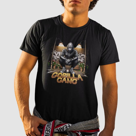 Camiseta Masculina GuGi Estampa Gorilla Gang Streetwear 100% Algodão Premium com Reforço nos Ombros
